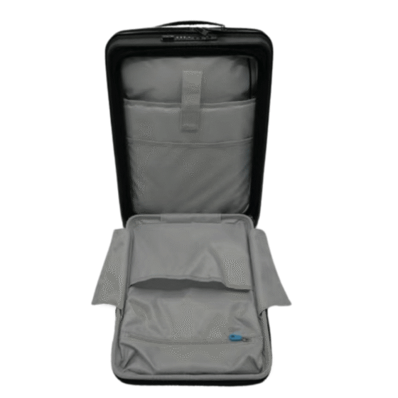 BG Berlin Nobu Easy Access Business Spinner carry on black laptop section png