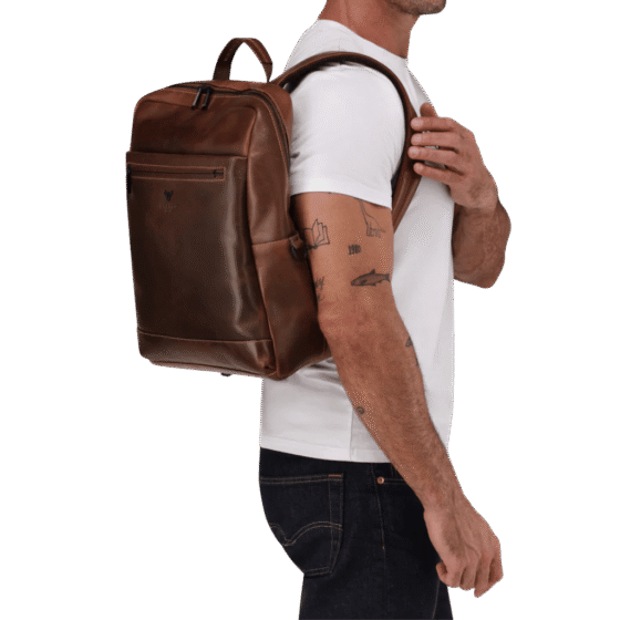 Brando James Leather 3416 15 inch laptop backpack brown lifestyle png