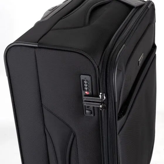 Cellini Microlite S 799 64cm MEdium check in spinner black top3qrtr jpg