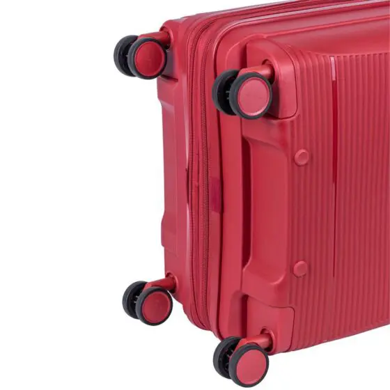 Cellini Qwest Spinner Luggage Expander 869 German Red 55 Wheels