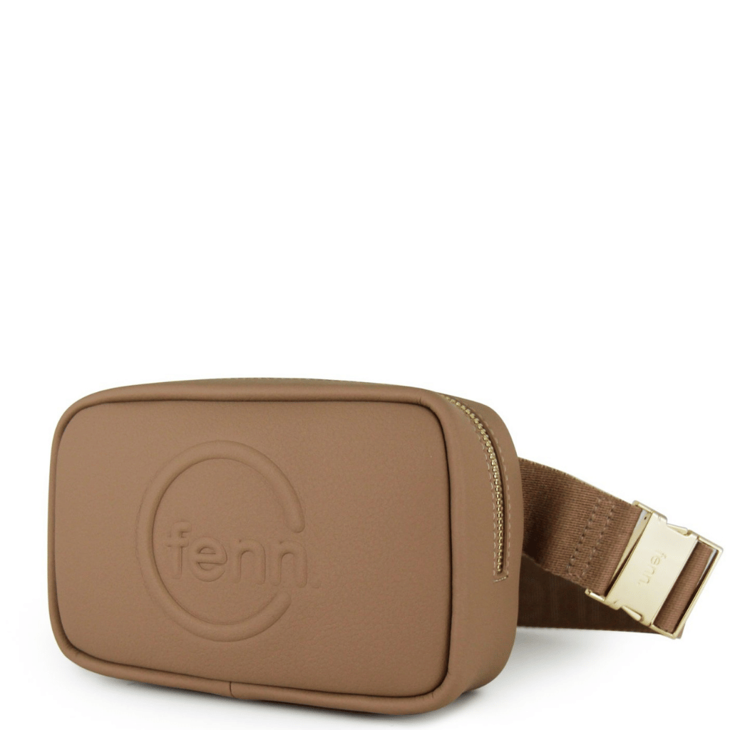 Fenn Collection Camera Pouch Sling 022 Capuccino gold hardware front3qrtr png