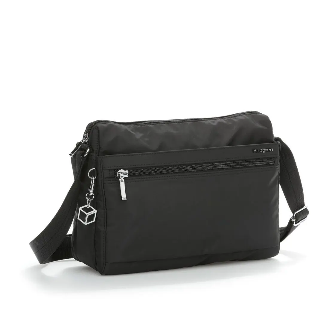Hedgren Inner City Handbag HIC176 BlackFront3qrtr jpg