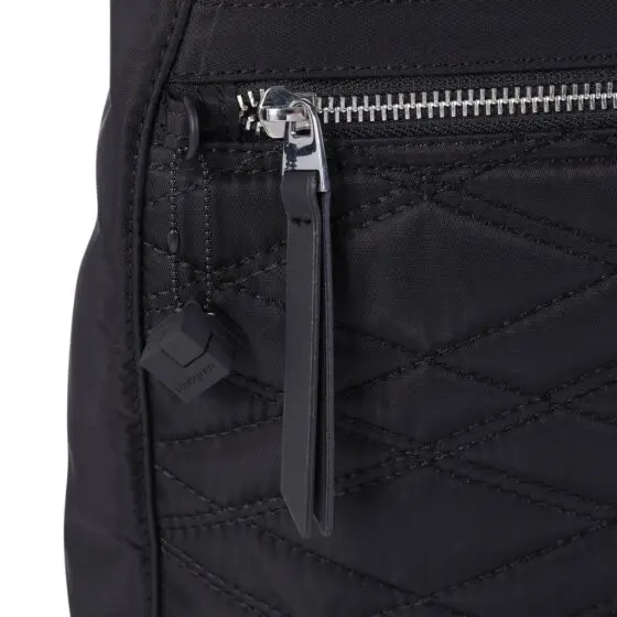 Hedgren Inner City iiLQ Vogue Large Quilted Backpack black zip detail jpg