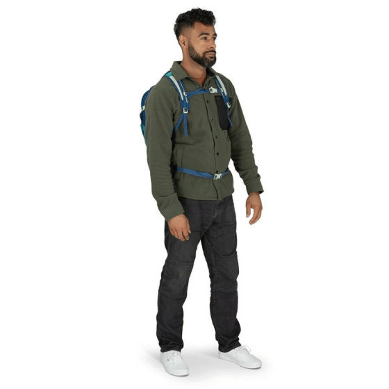 Osprey Daylite Plus backpack lifestyle2