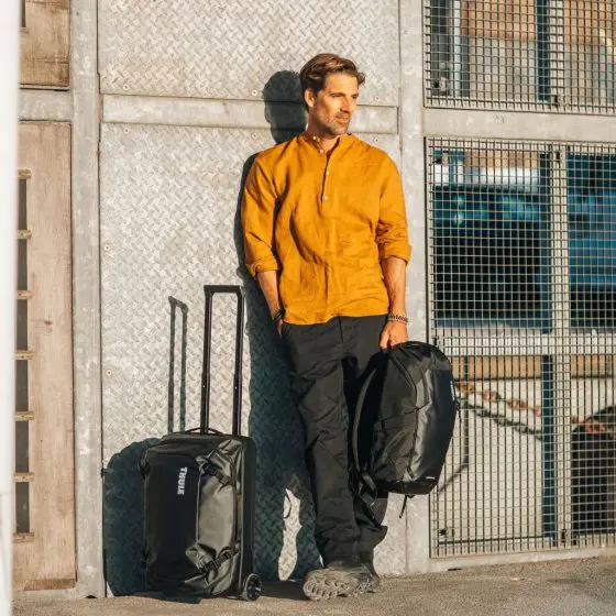 Thule Chasm Rolling Duffle 40L carry on Black lifestyle2