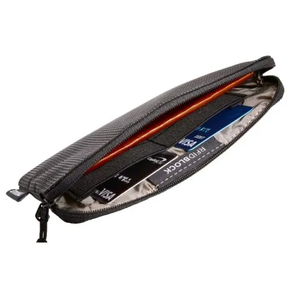 Thule Crossover 2 C2TO Travel Organiser Black Miniwallet internal jpg