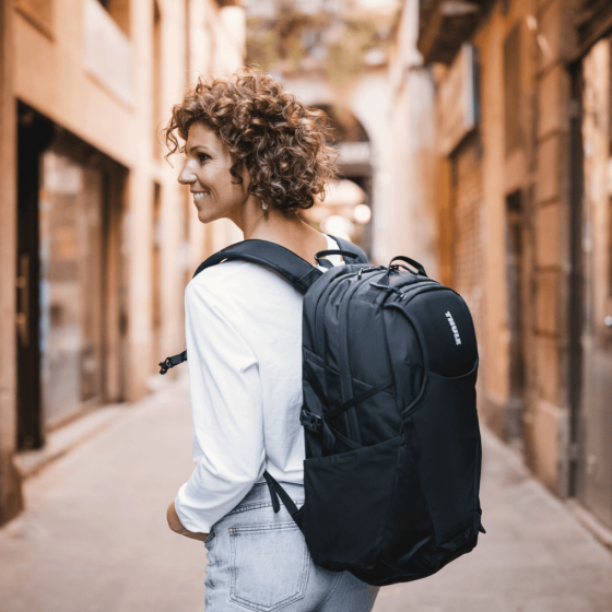 Thule En Route 4 backpack lifestyle 2