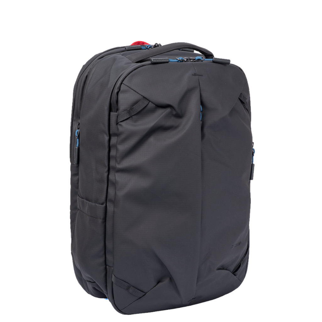 Cellini Sidekick 29048 Overnight Backpack black front3qrtr primary