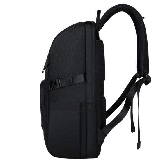 BG Berlin Nexus Lifestyle Metro Laptop Backpack 5186 Black side