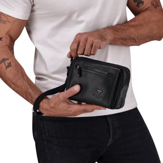 Jekyll and Hide James Crossbody leather 3354 black lifestyle