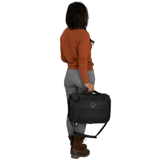 Osprey Ozone 20L boarding briefcase black lifestyle3