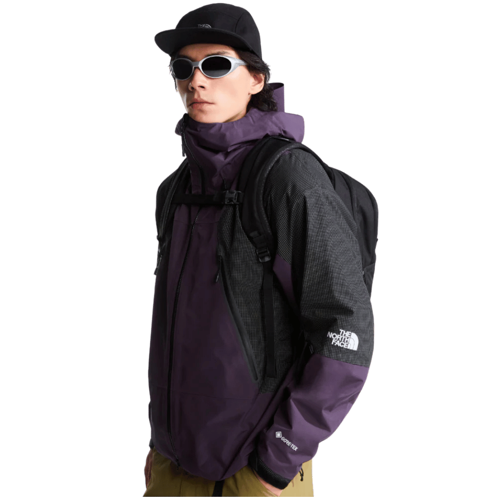 The North face Vault Backpack Black lifestyle2