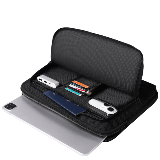 BG Berlin Nexus CEO Slim Laptop briefcase GP023436 black interior