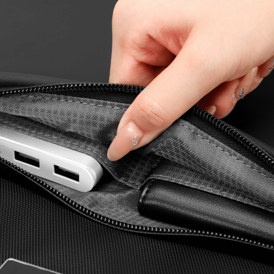 BG Berlin Nexus CEO Core Backpack KB24251 black pocket2