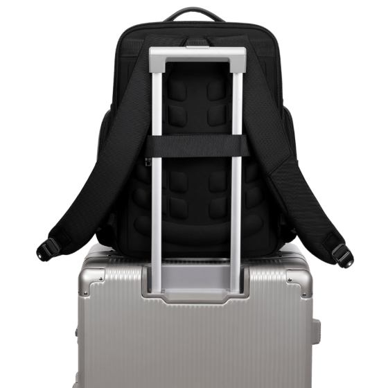 BG Berlin Nexus CEO Executive Backpack KB24401 black smart sleeve