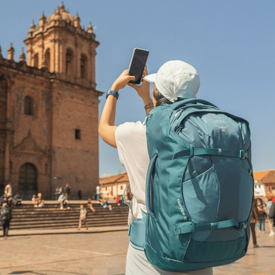Osprey Fiarview 40L travel pack update lifestyle3