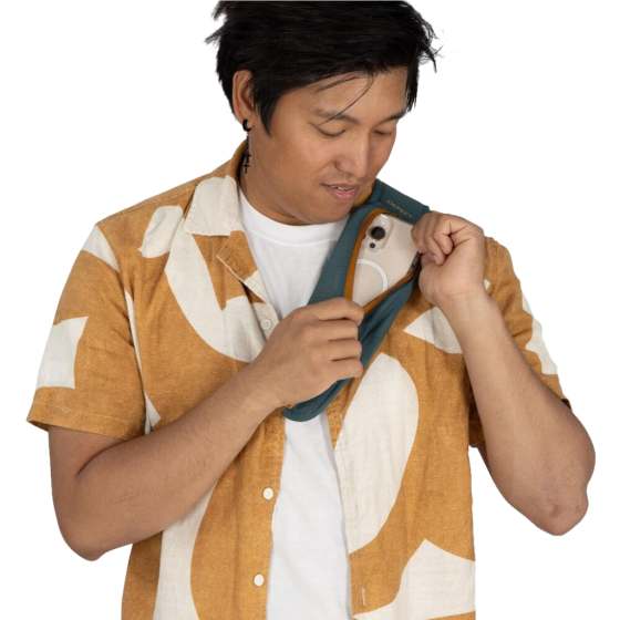 Osprey Daylite Sling lifestyle