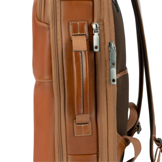 Jekyll & Hide 3677 Leather Expander backpack Colt side