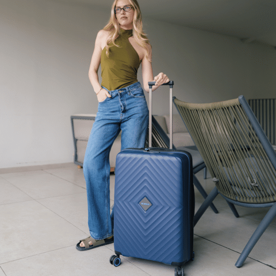 BG Berlin Cube Lifestyle Midnight Blue 1 png