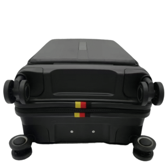 BG Berlin Nobu Easy Access Business Spinner carry on black wheels png