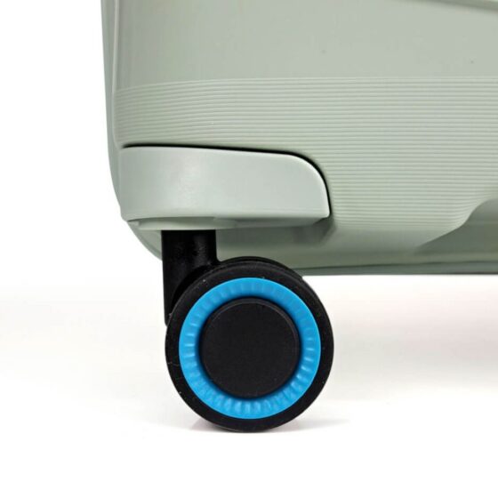 BG Berlin TED Mint Green Spinner wheels 1 jpg