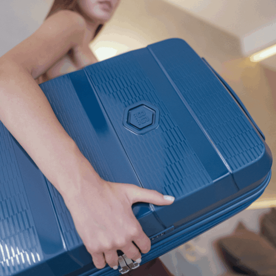 BG Berlin Zip2 Features lifestyles 5