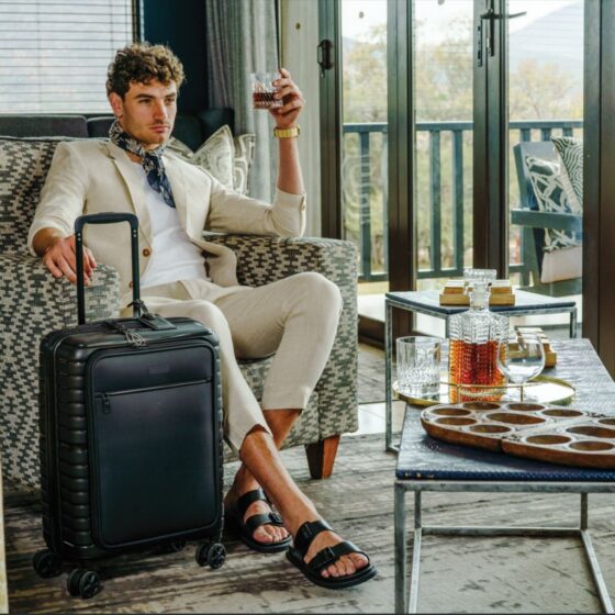 Cellini Bizlite Black Lifestyle