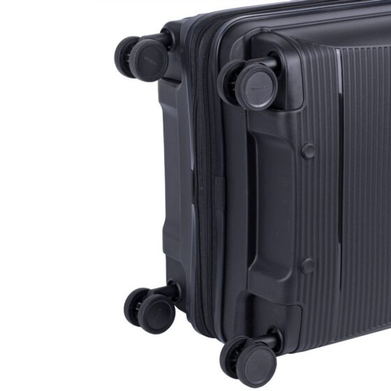 Cellini Qwest Spinner Luggage Expander 869 Black 55 Wheels