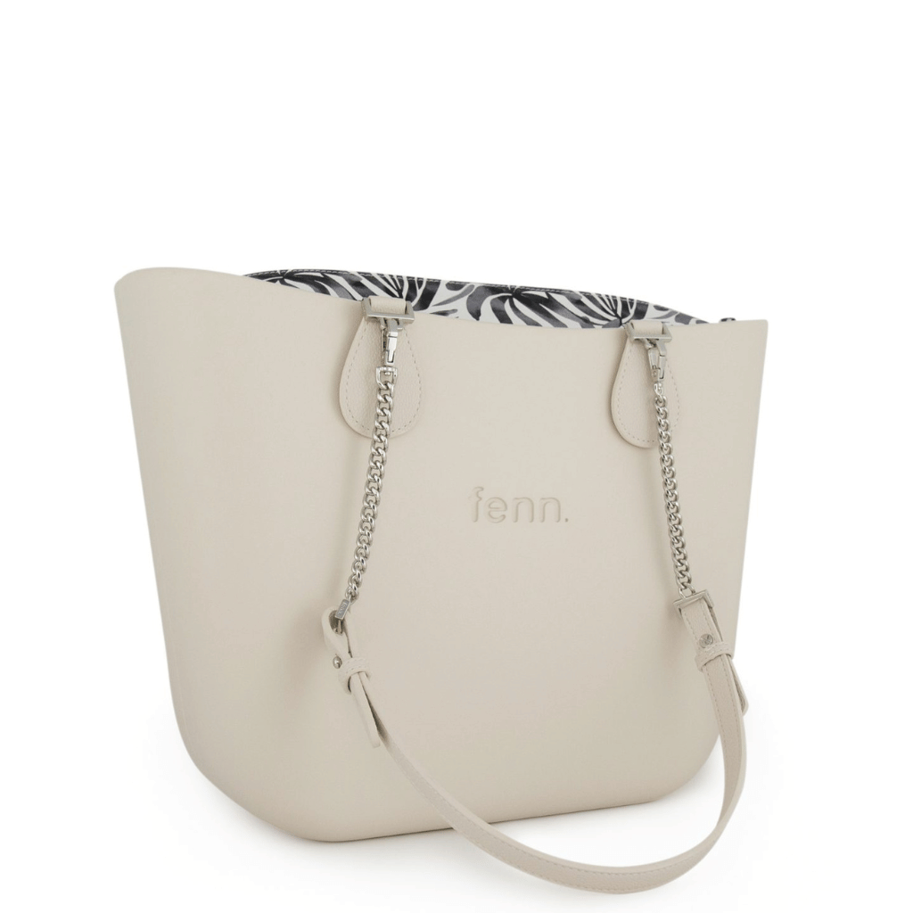 Fenn_Collection_Champagne_silver_chain_1464_printed_inner_front3qrtr