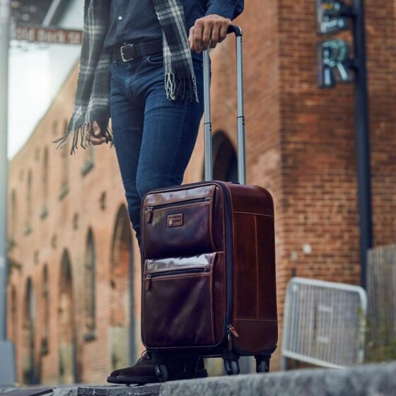 Jekyll Hide 3830 Oxford Leather Tobacco Brown Business Spinner Lifestyle jpg