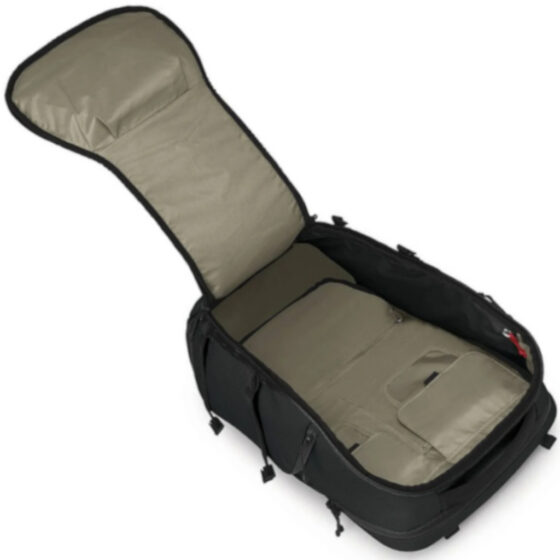 Osprey Archeon Travelpack 40L black interior jpg