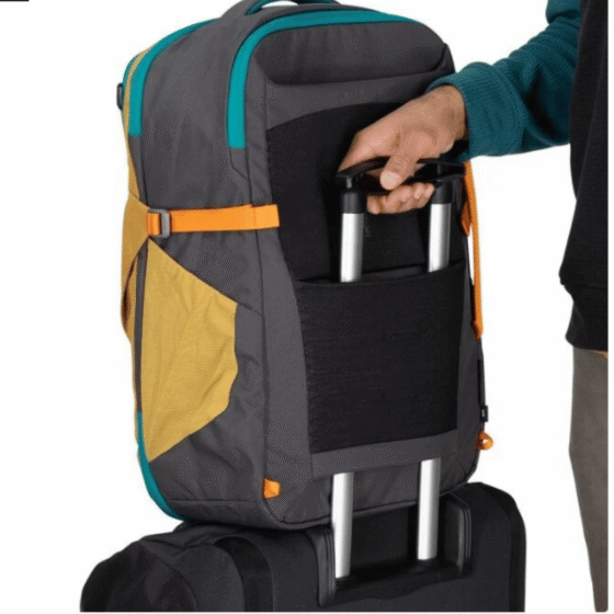 Osprey Daylite 35L carry on travel pack smart sleeve png