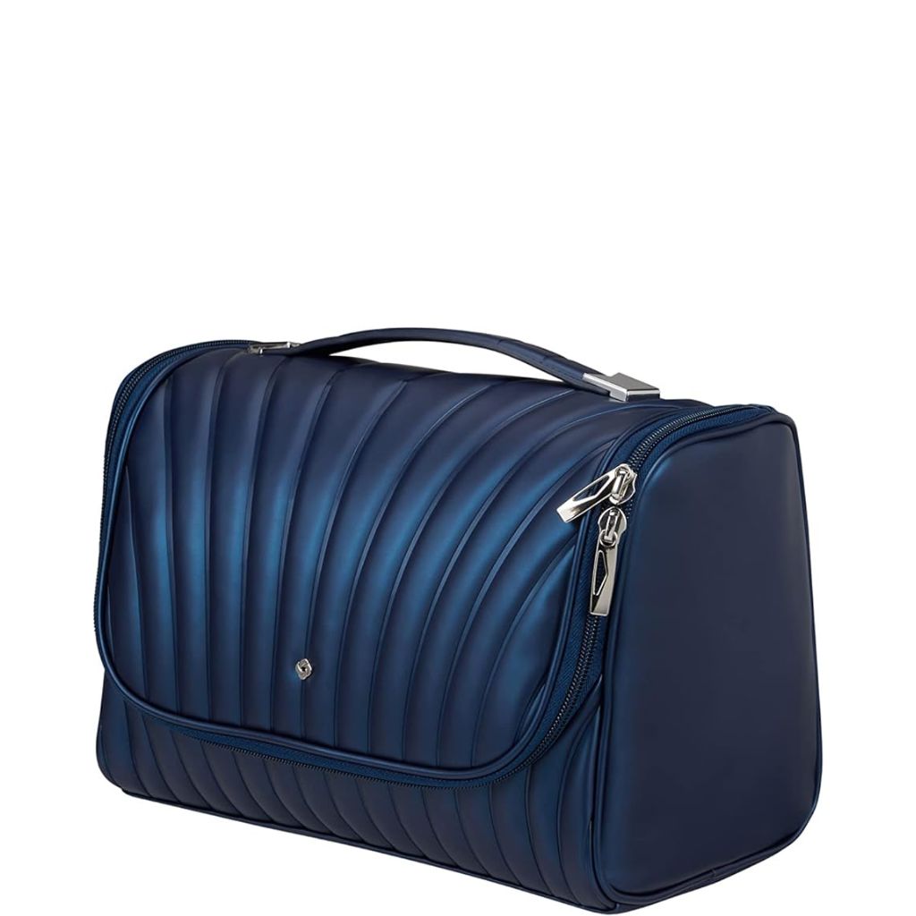 Samsonite C Lite K16 Hanging Toilet Kit Midnight Blue Front3qrtr Primary
