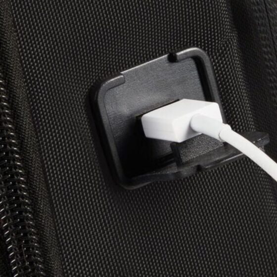 Samsonite Litepoint 15 6 Bailhanlde laptop briefcase KF2 Black USB port jpg