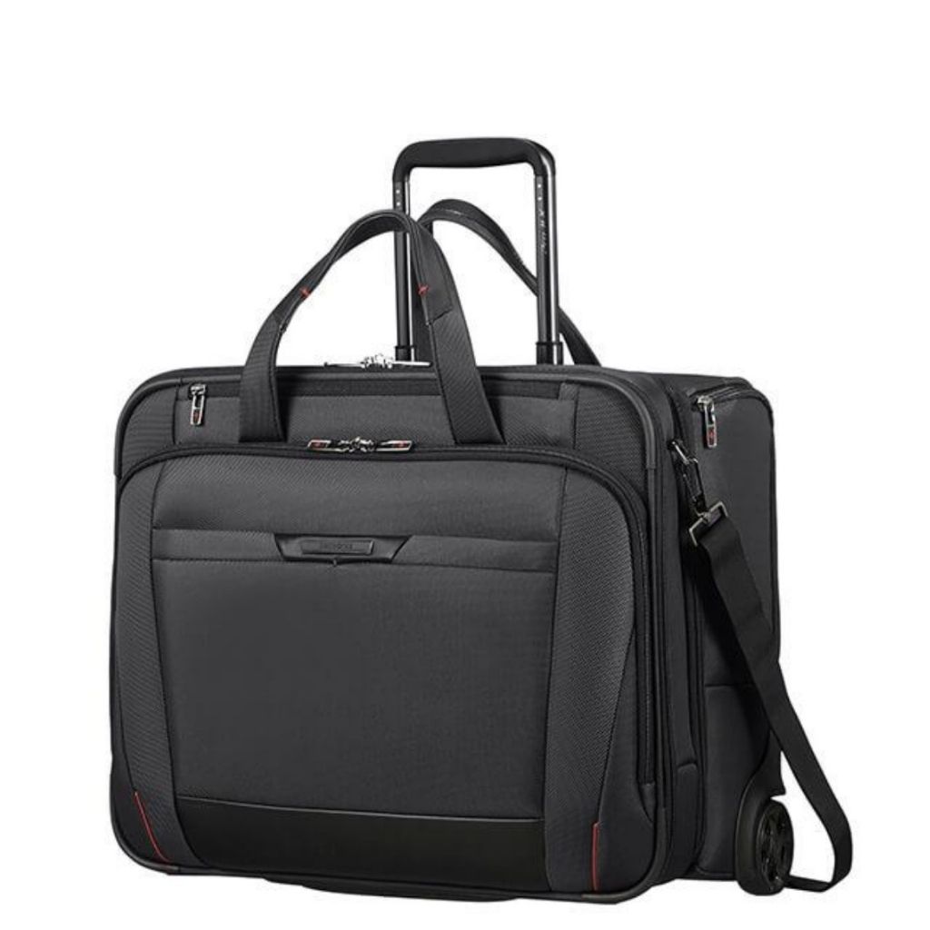 Samsonite ProDLX5 Black 17inch front3qrtrPrimary jpg