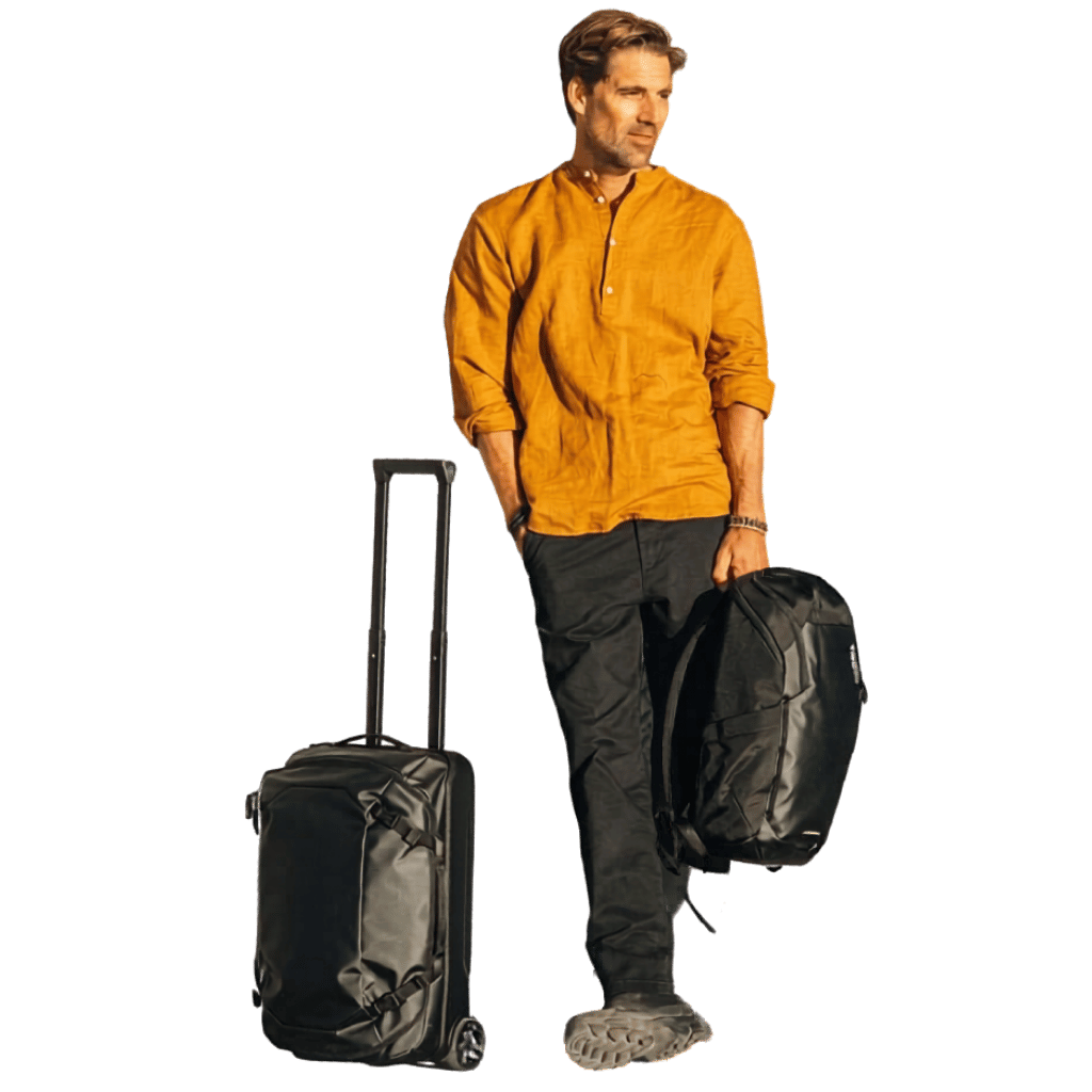 Thule Chasm Rolling Duffle lifestyle1