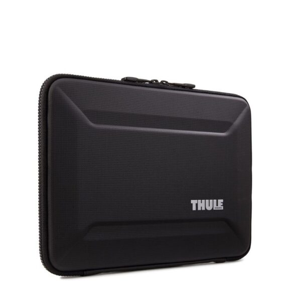 Thule Gauntelt4 Laptop Sleeve 16 Inch Black Front3qrtr Primary