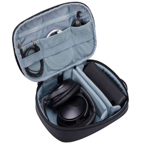 Thule Subterra 2 Powershuttle Large Black interior jpg