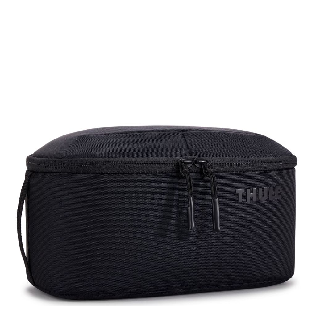 Thule Subterra 2 Toiletry Bag black front3qrtr jpg