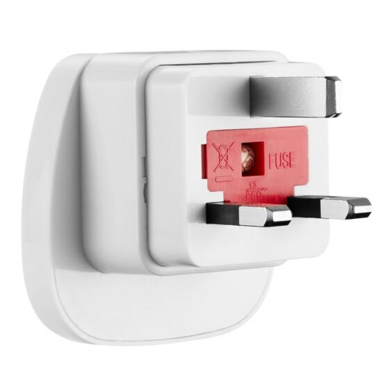 Volkano Sa To Uk Plug Travel Adaptor White 8011 Rear3qrtr