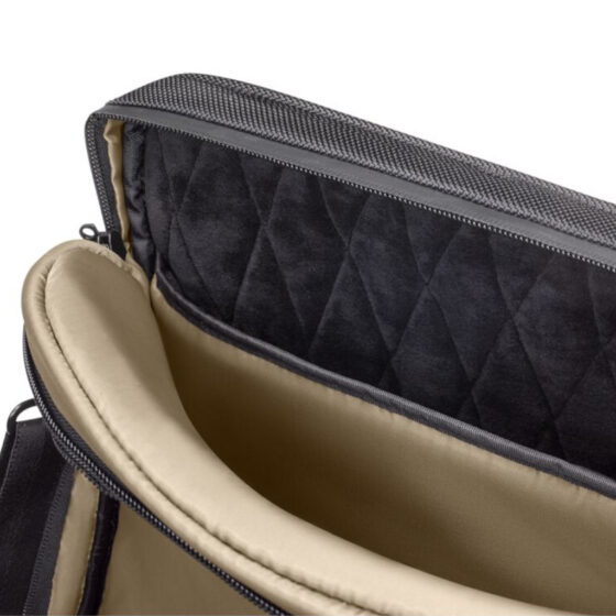 Wenger Legacy Rolling Business Case 653631 black lining jpg