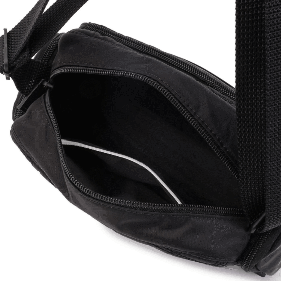 hedgren HIC431Q Emmily quilted Black interior png