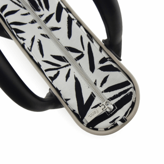 Fenn Petite P407 Mushroom Round black handle printed inner top png