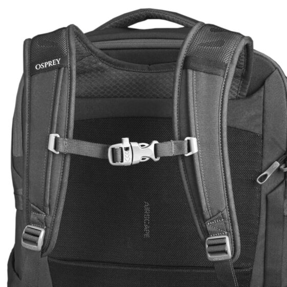 Osprey Daylite AI10006133 Carry on Travelpack 44L black rear straps jpg
