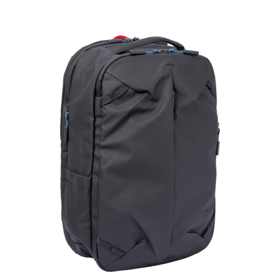 Cellini Sidekick 29048 Overnight Backpack black front3qrtr primary