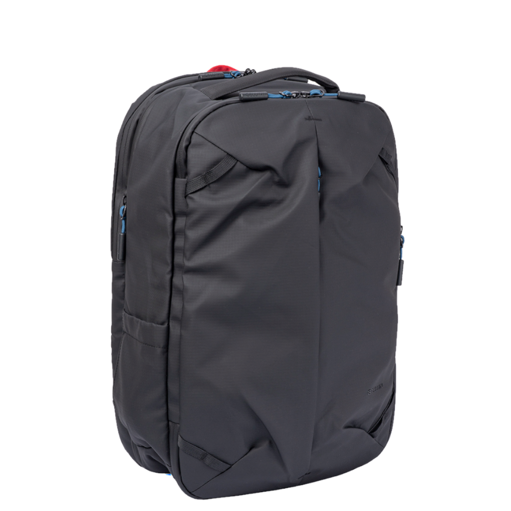 Cellini Sidekick 29048 Overnight Backpack black front3qrtr primary