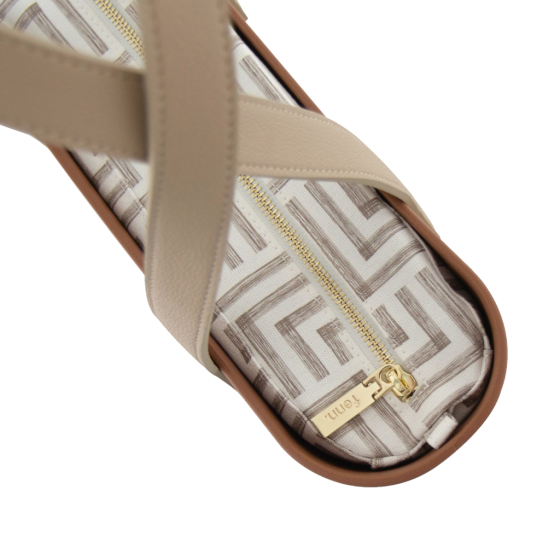 Fenn Petite 9440 Tan flat stone handle inner print top