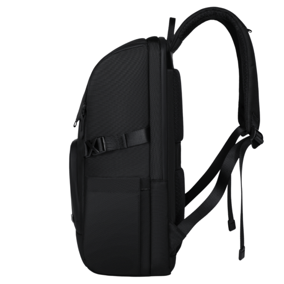 BG Berlin Nexus Lifestyle Metro Laptop Backpack 5186 Black side