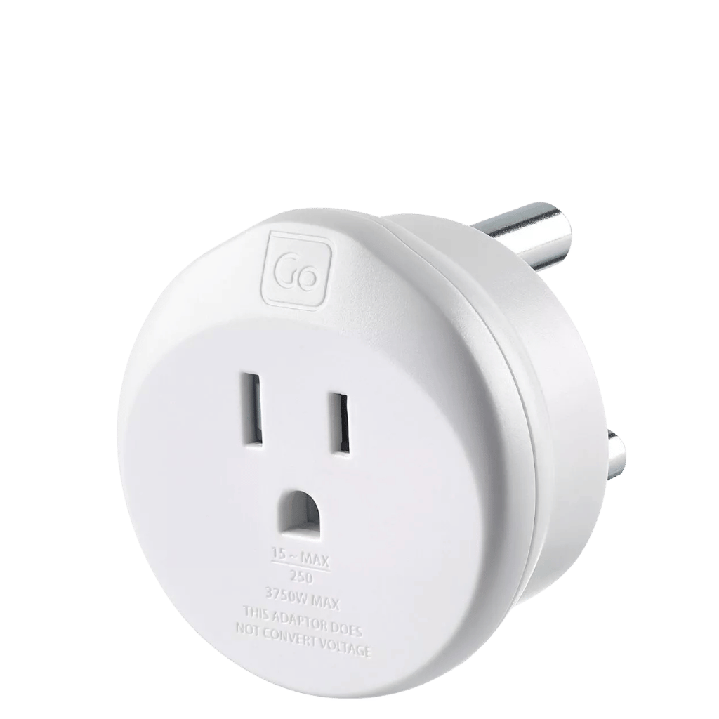 Go Travel US SA adaptor 555 front3qrtr