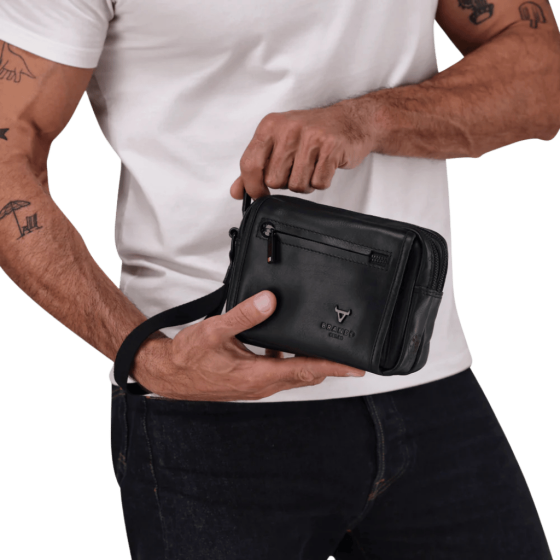 Jekyll and Hide James Crossbody leather 3354 black lifestyle